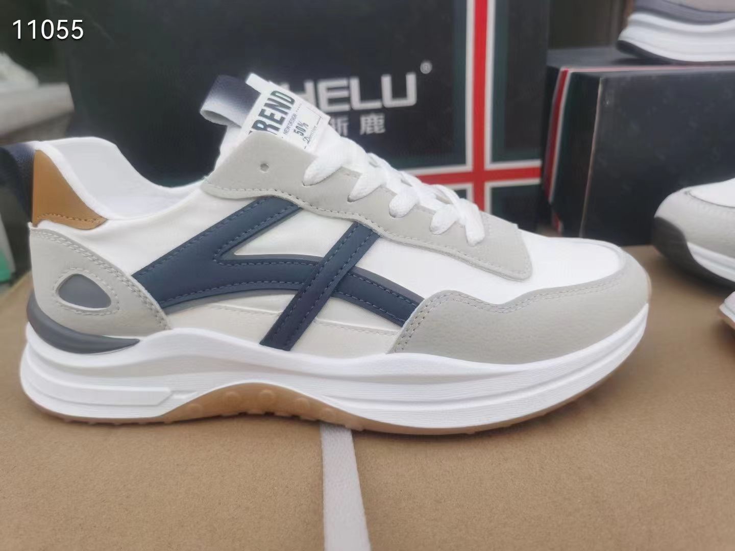 Casual sports shoes, men's running shoes, going to the market, setting up a stall, broken size shoes, inventory, tail goods, shoes, live broadcast, low price floor shoes